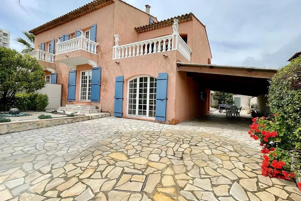 Rose D\'Antibes location